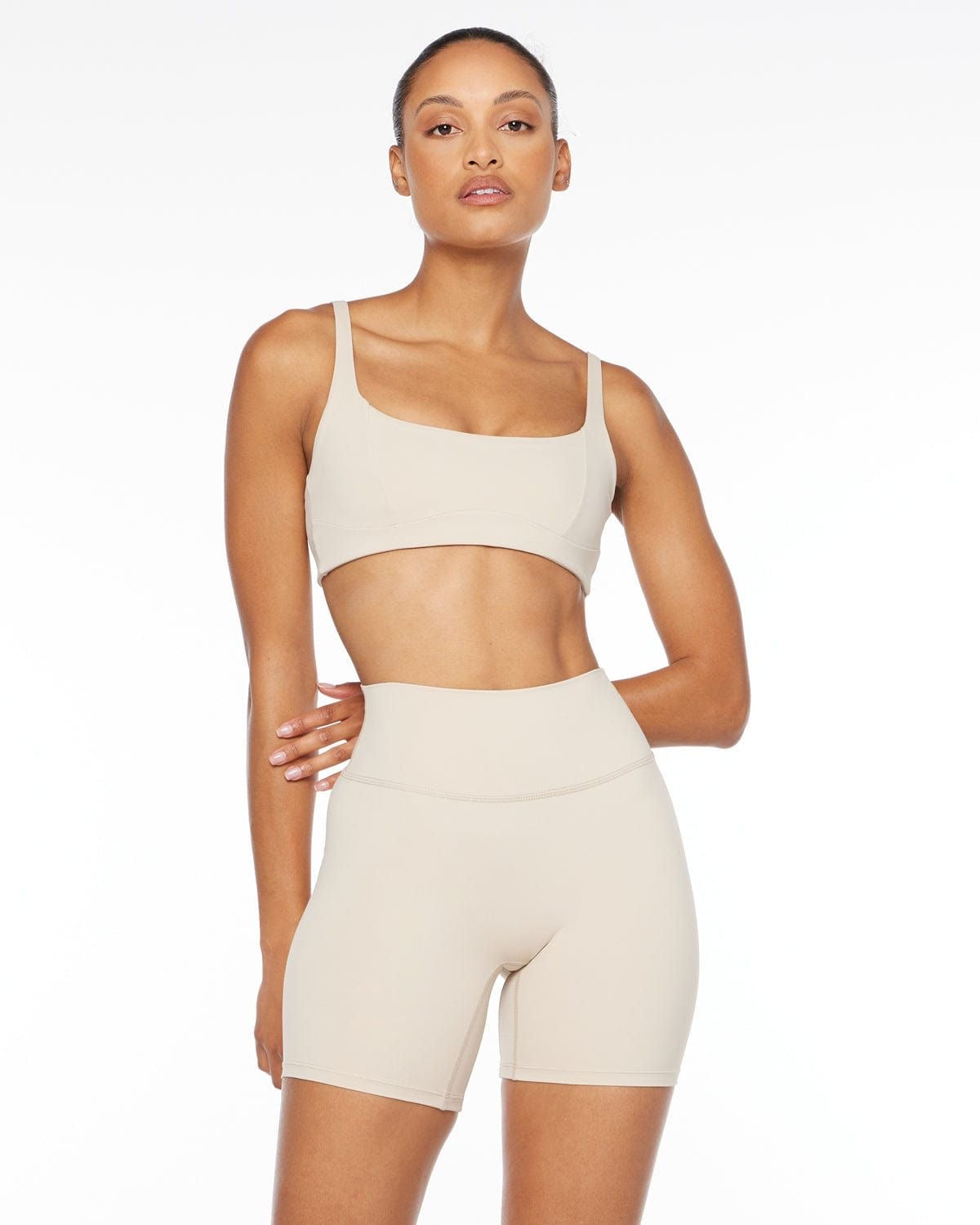 lookbook image shop_this_look_amDhCa